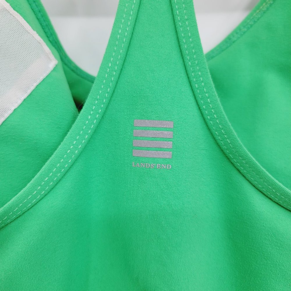 Lands End Workout Tank with Build In Bra - Picture 4 of 6